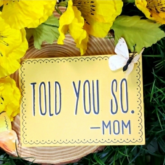 Talbots Canary YELLOW Capris NWOT Sz 4 Petite - Picture 15 of 15